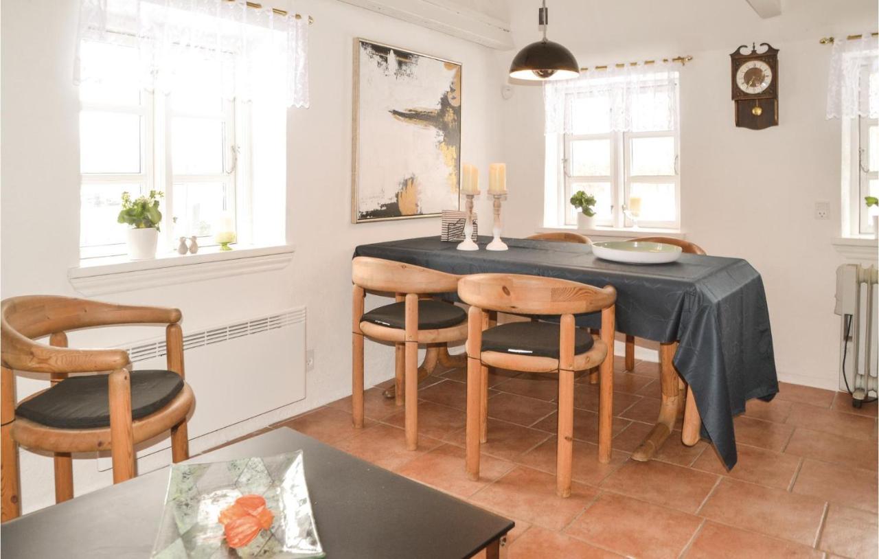 Lovely Home In Give With House A Panoramic View Eksteriør billede