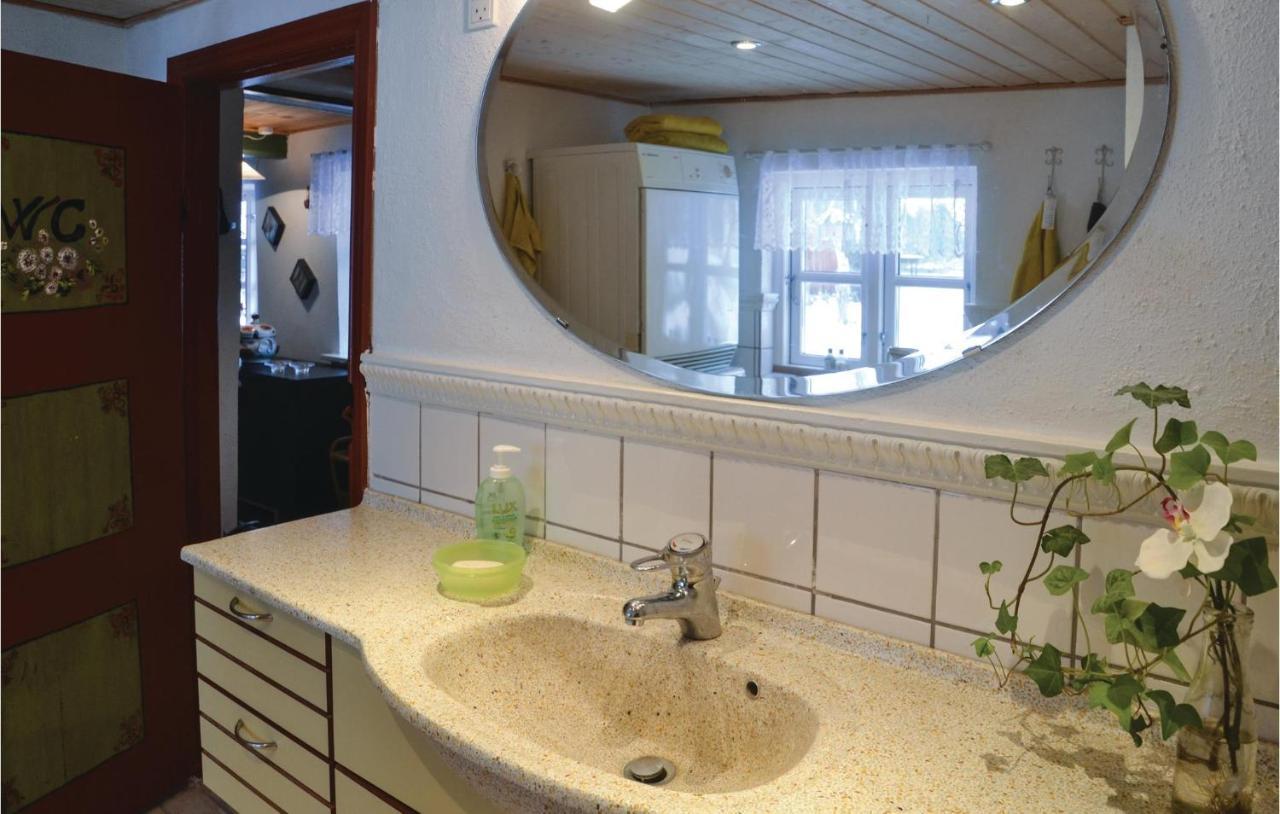 Lovely Home In Give With House A Panoramic View Eksteriør billede