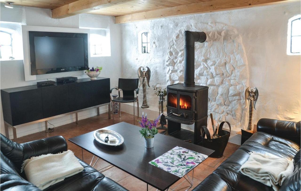 Lovely Home In Give With House A Panoramic View Eksteriør billede